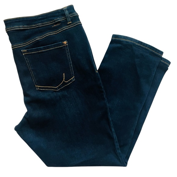 INC International Concepts Straight Leg Slim Tech Fit Jeans - Picture 1 of 5